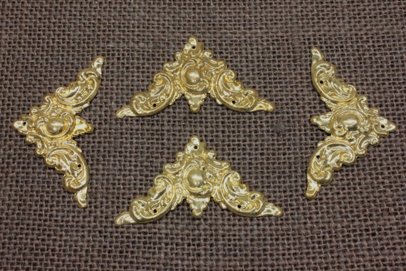 4 old decorative Brass Corners Picture Frame vintage 3 1//4/" Appliques ADORNMENTS