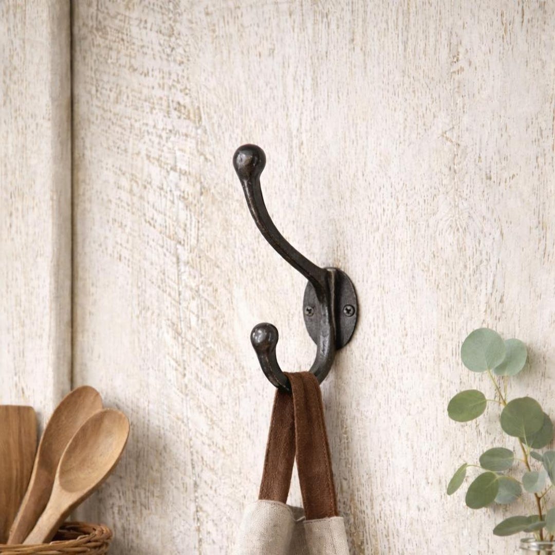 Hand Forged Cast Iron Wall Hook | Victorian Style | Rustic Iron ...