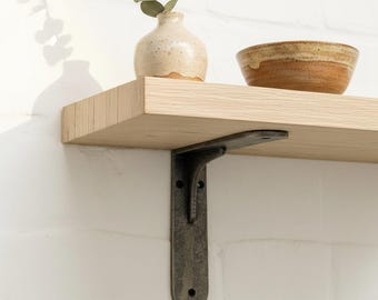 Handgefertigte Sheffield Regalhalterung aus Gusseisen