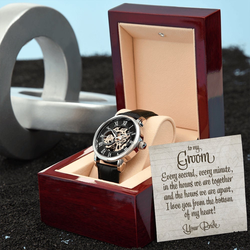 10 Wedding Gift Ideas for the Groom  Aisle Perfect