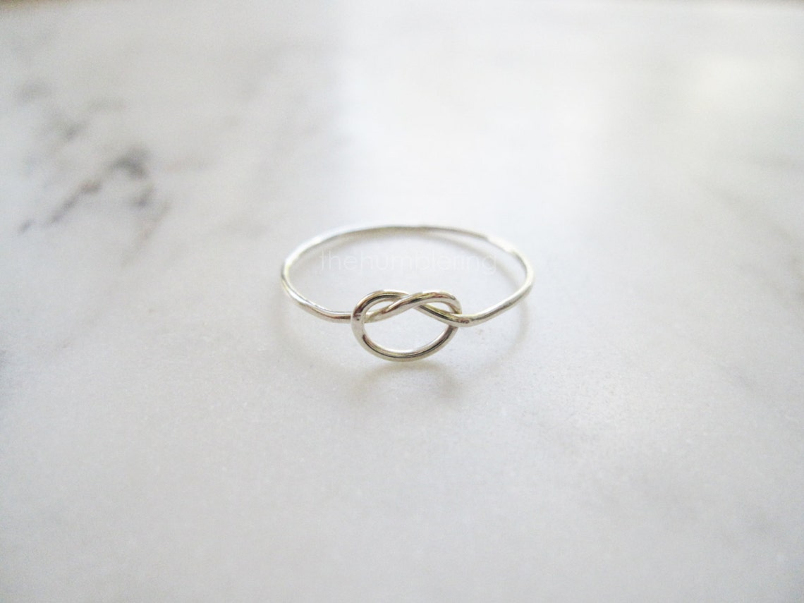 Ribbon Gift Love Knot Sterling Silver Ring - .925 Silver Band, Sizes 4-10, Cute Prize Ring