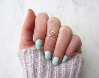 Rose Gold Heart Ring//heart knuckle ring, friend ring, love, delicate ring, chic, heart midi ring, little heart ring, Dainty,Adjustable ring