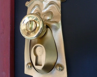 Alice Doorknob Inspired Face Plate Working Movie Prop