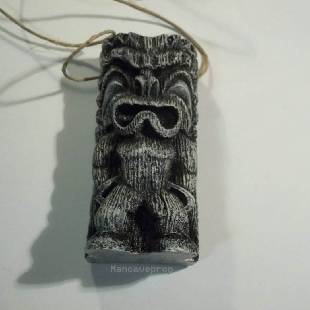 Brady Bunch Tiki Necklace Etsy