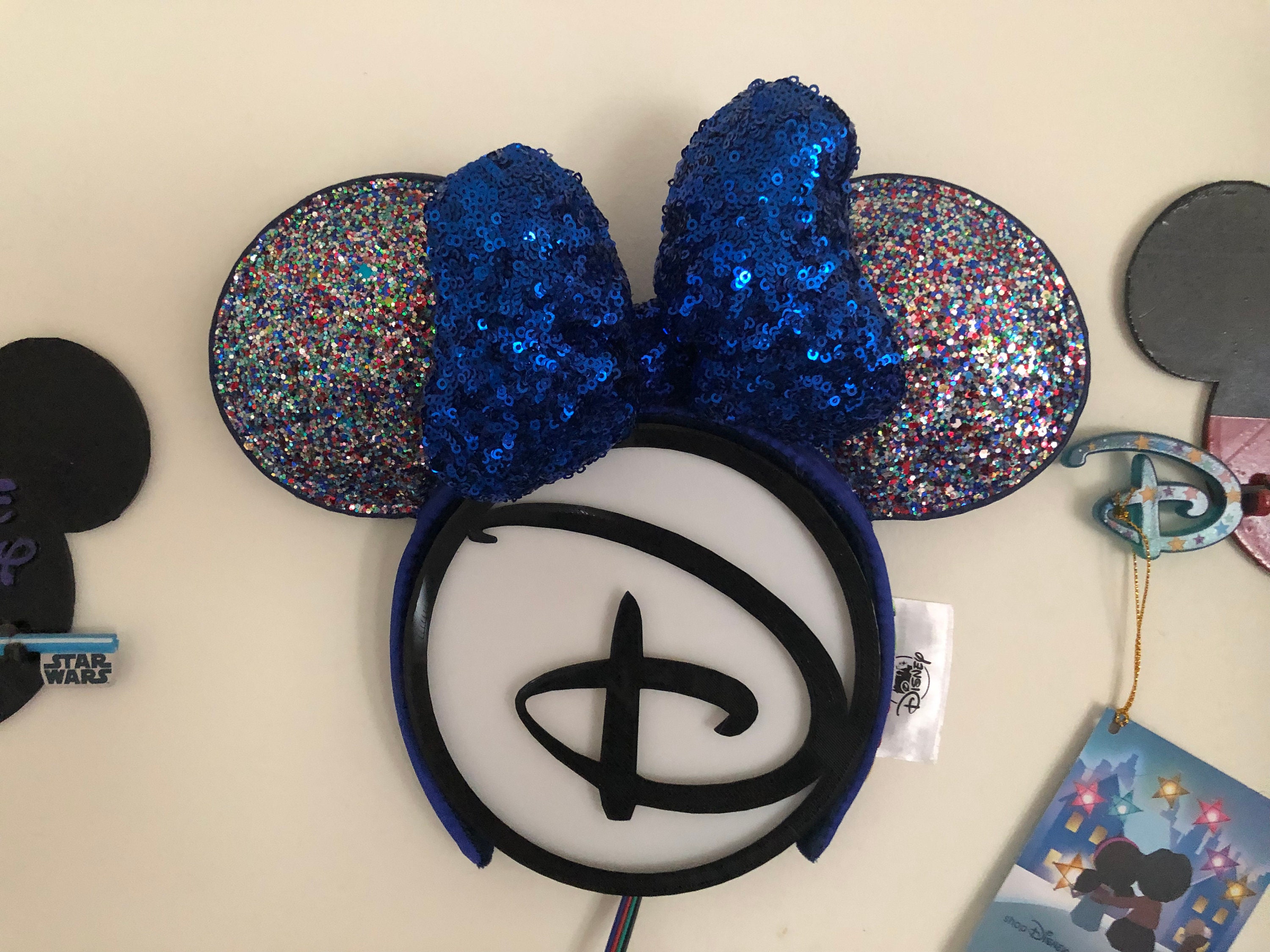 Disney Mickey Ears Wall Mount Display with lights! or without Art & Collectibles Collectibles