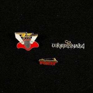 ZZtop Ratt Whitesnake Vintage Licensed Lapel Pin Button