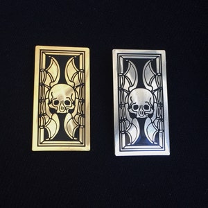 THE SKULL repose en paix hard enamel pin