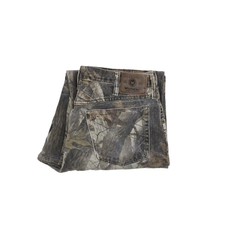 Classic Wrangler Real Tree Pants