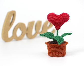 Red Heart in pot - Valentine's day gift for girlfriend - Romantic gift for wife, Anniversary gift