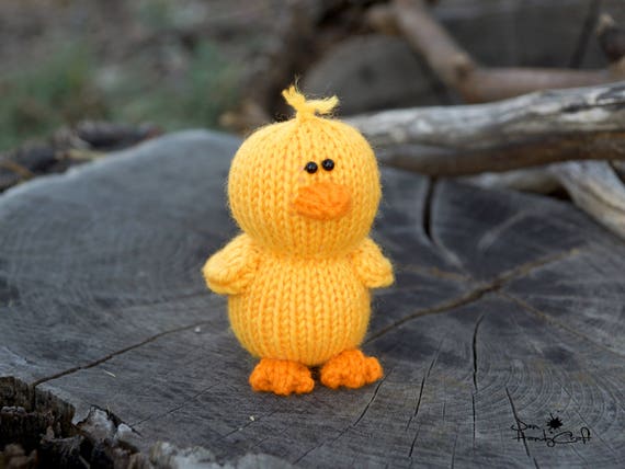 20 X mini peluche jaune POUSSINS /œuf de P/âques Chasse bonnet d/écoration accessoires