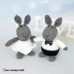 Bride and groom bunny rabbits - Stuffed bunny couple - Unique Wedding gift for couple, Cute wedding decoration