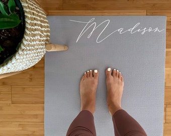 Personalized yoga mat, yoga mat, gifts for her, yoga accessories, name yoga mat, customized yoga mat, custom yoga, custom exercise. yoga