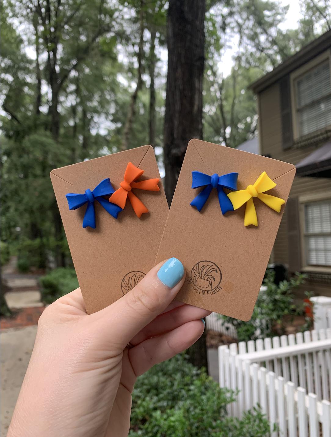 CUSTOM TEAM BOWS || School Color Bow Earrings || Game Day Earrings || Custom Team Color Earrings || Handmade Clay Earrings || Back to School