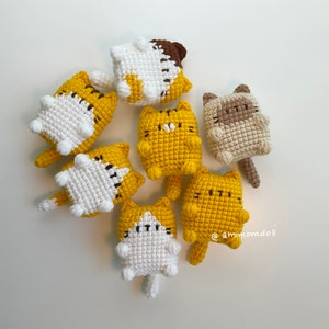 Flat Flat pattern ver. 1/cat pattern, cat amigurumi, Pattern 7 kitten key chain image 1