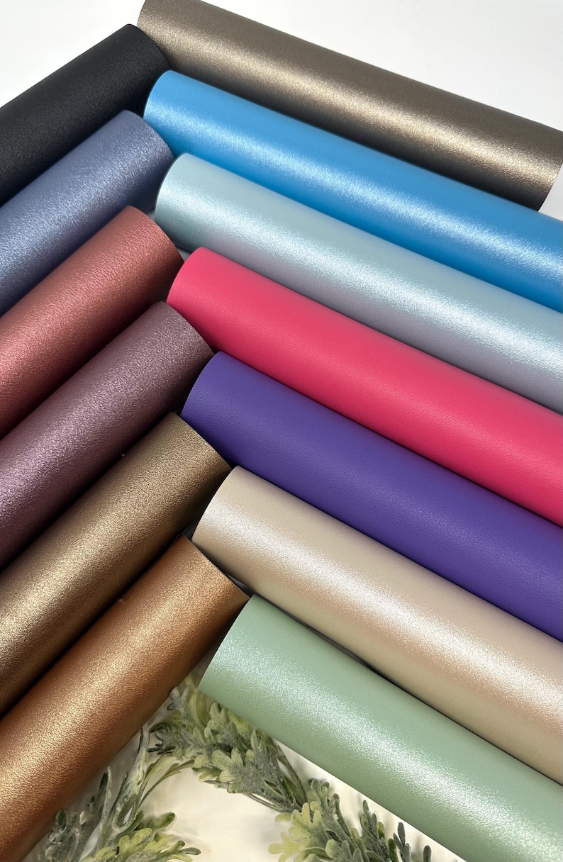 K208 Metallic Faux Leather Sheet: Smooth Texture, Hair Bow Supplies ...