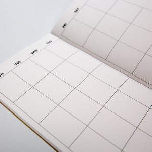 M004: Undated 12 Month Plain Calendar Bright White Paper 118 GSM 40 Pages Notebook