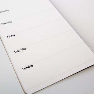 Plain Weekly Calendar Week On 1 Page WO1P Undated 15 Weeks