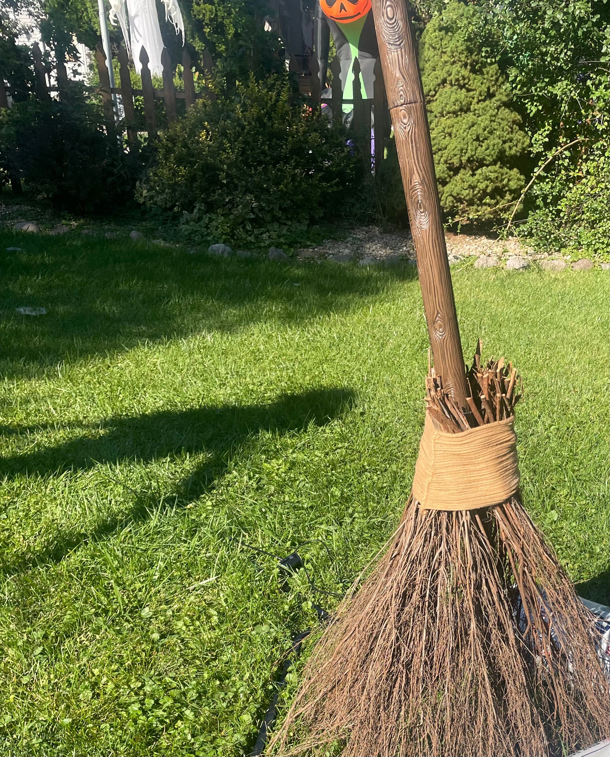 Animated Hovering 12 Foot Witch Home Accents Halloween Etsy