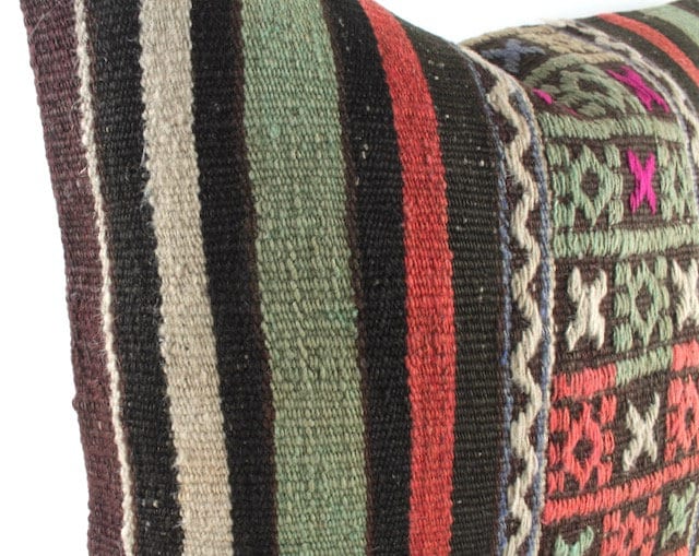 Housse De Coussin Kilim 16x16 Pouces - Unique, Fabriquée à La Main (Fermeture éclair, Motifs Géométriques)