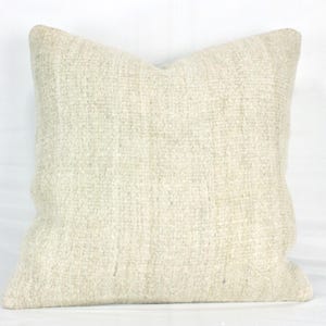 Turkish Hemp Kilim Pillow 20x20,Kilim throw Pillow, Vintage Handmade kilim pillow,Decorative Turkish Hemp pillow cover for Sofa,White Pillow
