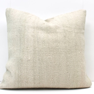 Turkish Ivory Kilim Pillow 20x20, Vintage Handmade kilim pillow cover, kilim cushion, Wool Turkish pillow, Decorative pillow for Sofa