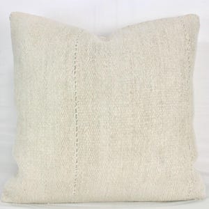 Turkish Hemp Kilim Pillow 20x20,Kilim throw Pillow, Vintage Handmade kilim pillow,Decorative Turkish Hemp pillow cover for Sofa,White Pillow