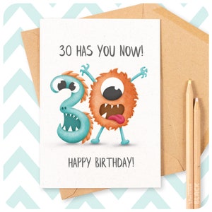 Drôle de carte de 30e anniversaire, pour lui pour elle, ami petit ami petite amie frère sœur, mignon gros 3-0 numéro monstres, 30 a-t-il maintenant PE42