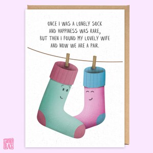 Carte de vœux d’amour mignon pour femme, anniversaire anniversaire Saint-Valentin, chaussette solitaire Poème Illustration Chaussettes étranges Nous sommes une paire PE28