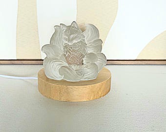 Lampe, veilleuse apaisante, Renard à 9 queues, Orgonite multi pierres, Quartz, Shungite, Quartz rose, Aventurine, Fluorite, Cuivre -132626