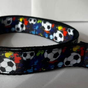 Kindergürtel Fußball verstellbar für Kinder Kleinkind Junge Mädchen Handarbeit Sport Mannschaft