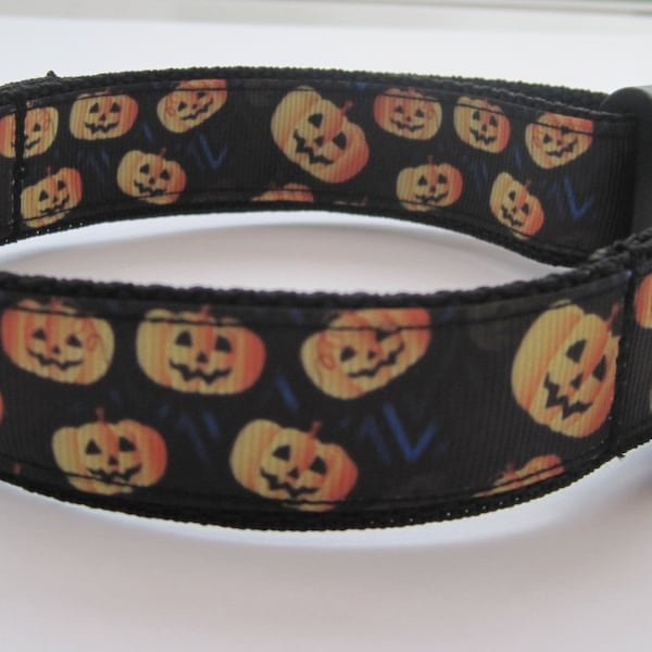 Pumpkin hallowen Dog collar skull crossbone or matching leash