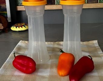 Vintage Tupperware Hourglass Salt & Pepper Shaker Set