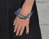Oxidiertem Silber Armreif, schwarzes Armband, geometrische Armband, modernen geometrischen Armreif, Statement Armband, Geschenk für Frauen