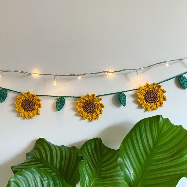 Sunflower garland - crochet sunflower garland - crochet sunflower - crochet garland