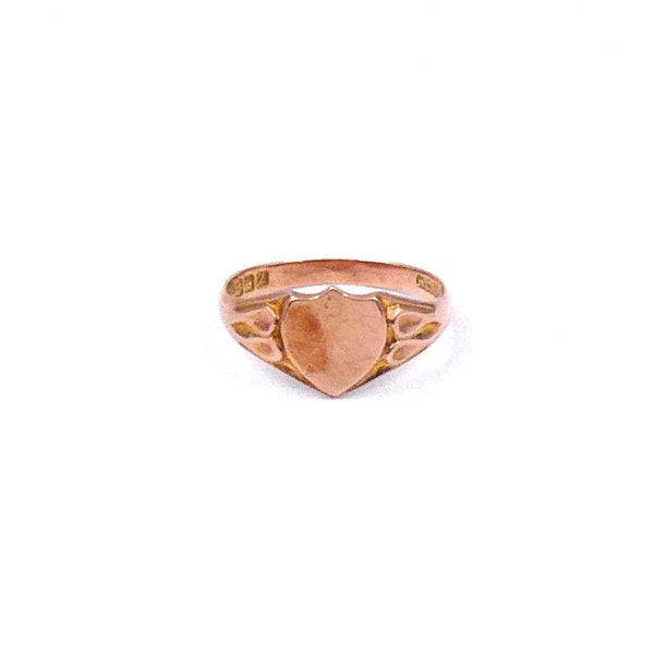 Antique signet ring, shield signet ring in rose gold, vintage signet ring from the 1800's.