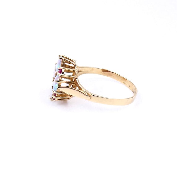 Vintage opal cluster ring in ornate gold setting,… - image 8