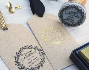 Stempel Weihnachtskranz | Personalisierter Weihnachtsstempel | Stempel Geschenkanhänger | Weihnachtsstempel | Hergestellt in England