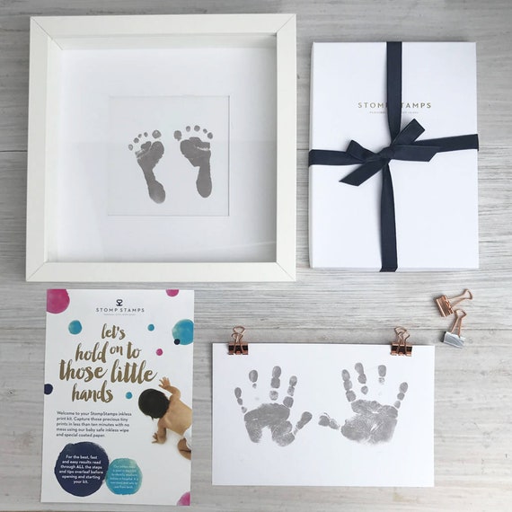 Empreinte de main Empreinte Photo Art Kit sans encre inclus Souvenir de  bébé personnalisé Cadeau personnalisé pour bébé Cadeau de papa nouvelle  maman Douche de bébé -  Canada