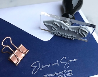 Personalisierter Adressstempel mit Unterschrift | Geschenk zum Einzug