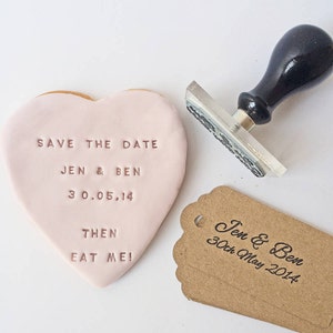 食べられる Save the Date キット | カスタム クッキー キット | 自分で作れる Save the Date を作る | Save the Date で私を食べよう | 食べられるウェディング ギフト