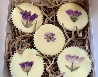 Geranium Bath Melt Gift, pressed flowers, bath bomb for women, bath bomb gift set, spring gift, birthday gift, mum gift, Easter gift for her