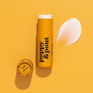 100% Natural Jumbo Lip Balm, Wild Honey Flavor, Leaping Bunny Certified, Cruelty-Free, Poppy & Pout