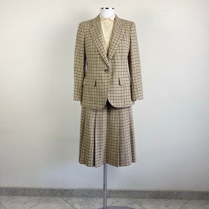 Burberry tweed skirt sales