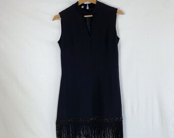 Vintage 60s black fringe mini dress, 60s black short dress, 60s fringe dress, 1960s dress, wiggle dress vintage, little black dress