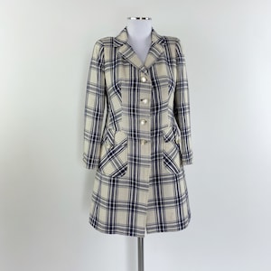 Vintage 60s 70s plaid coat, 1960s 1970s coat, 1970s 70s jacket, plaid jacket, 60s mod coat, 70s outerwear, 1960s white plaid coat, 70s plaid