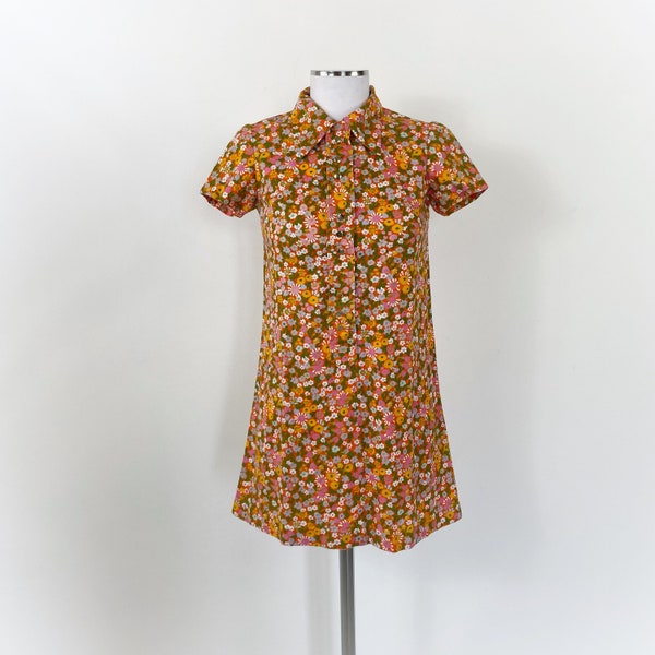 Vintage 60s floral mini dress, 1960s dress, 60s mini dress, 60s mod dress, 1960s mod dress, shirtwaist dress, 60s retro dress, go go dress