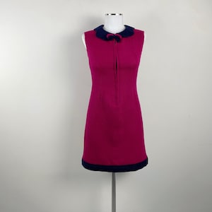 Vintage 60s mini dress, 1960s dress, trapeze dress, 60s collared dress, 1960s collar dress, a line dress, mod mini dress, 1960s mini dress