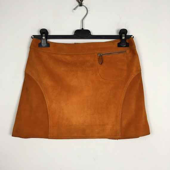 Gucci orange suede mini skirt, Gucci vintage, Tom