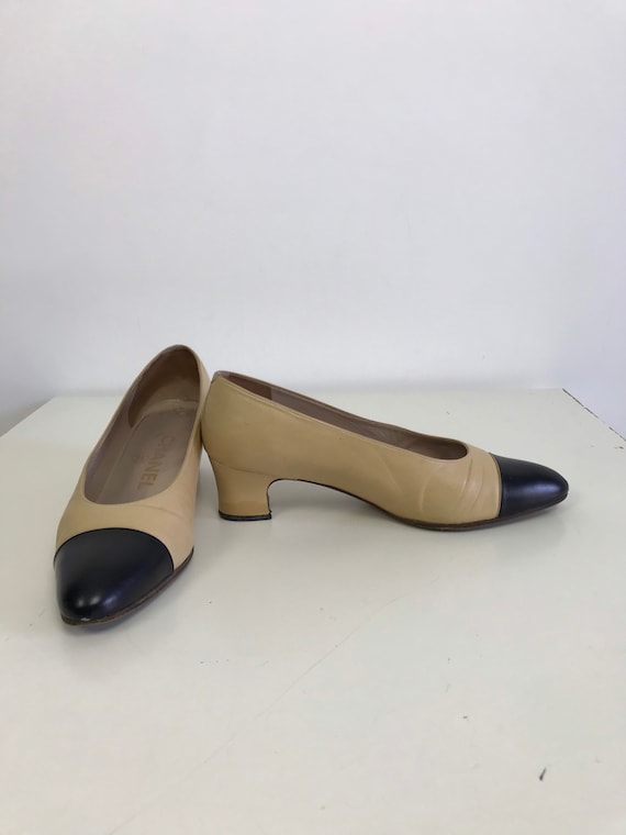 Vintage Chanel bicolor shoes