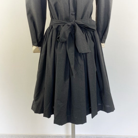 Vestito in lana grigia vintage anni 90. - image 9
